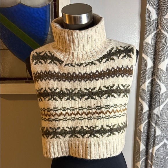 Eric Bompard 100% Cashmere FairIsle Turtleneck Bib - Picture 2 of 9